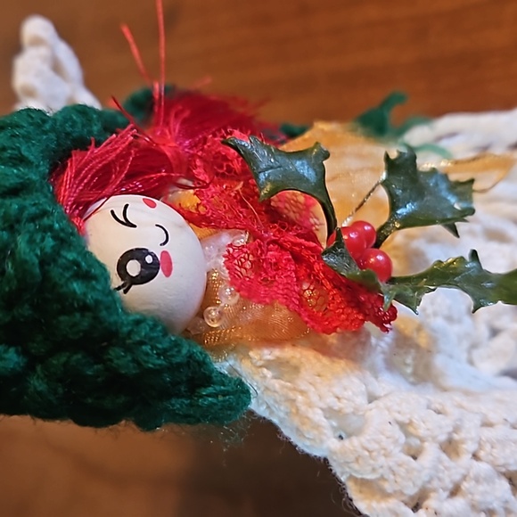Hand Crafted Crochet Angel white green red colors multicolored plastic beaded - Picture 9 of 17